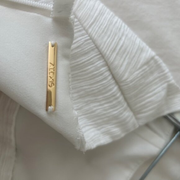 Alexis Sunniva White Dress - Picture 7 of 8